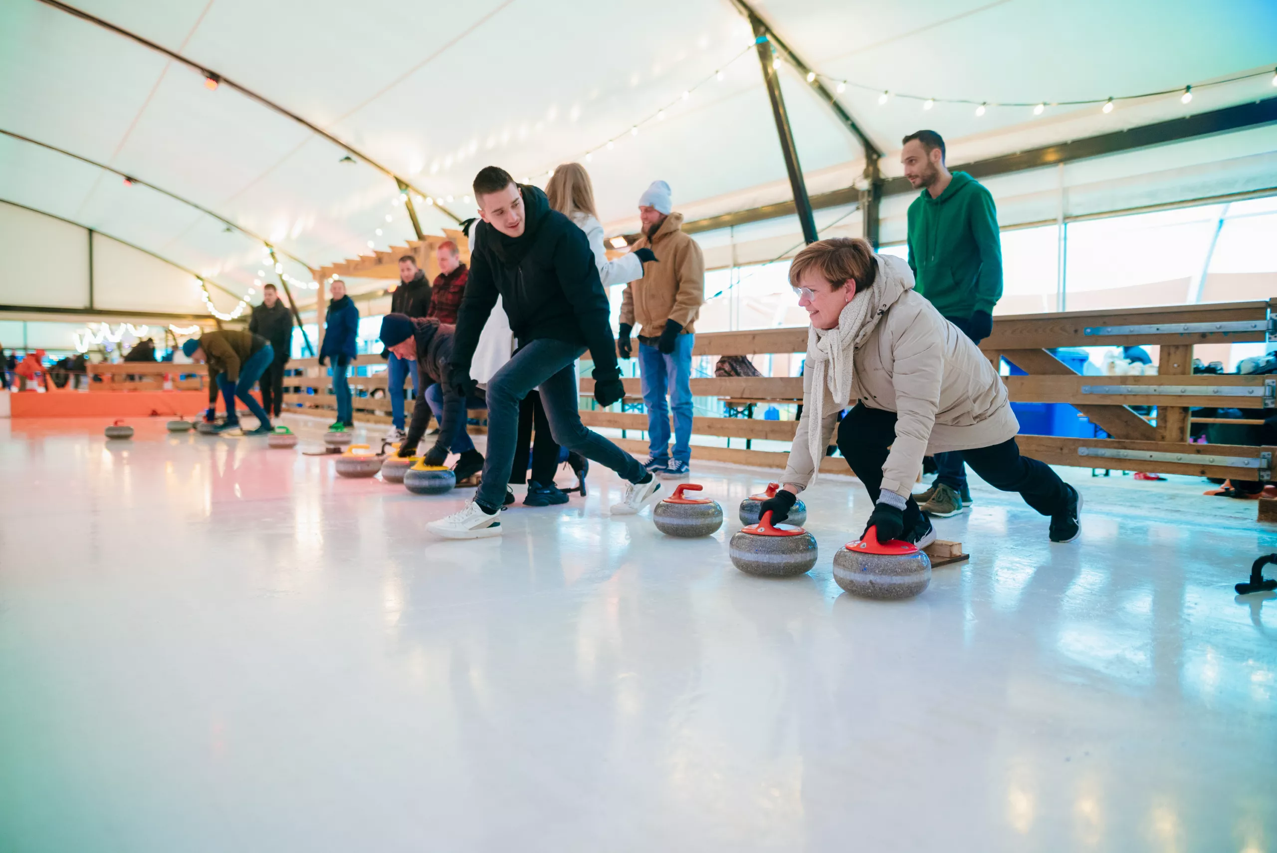 2024 13 12 Schaatsbaan Rotterdam Kerstman