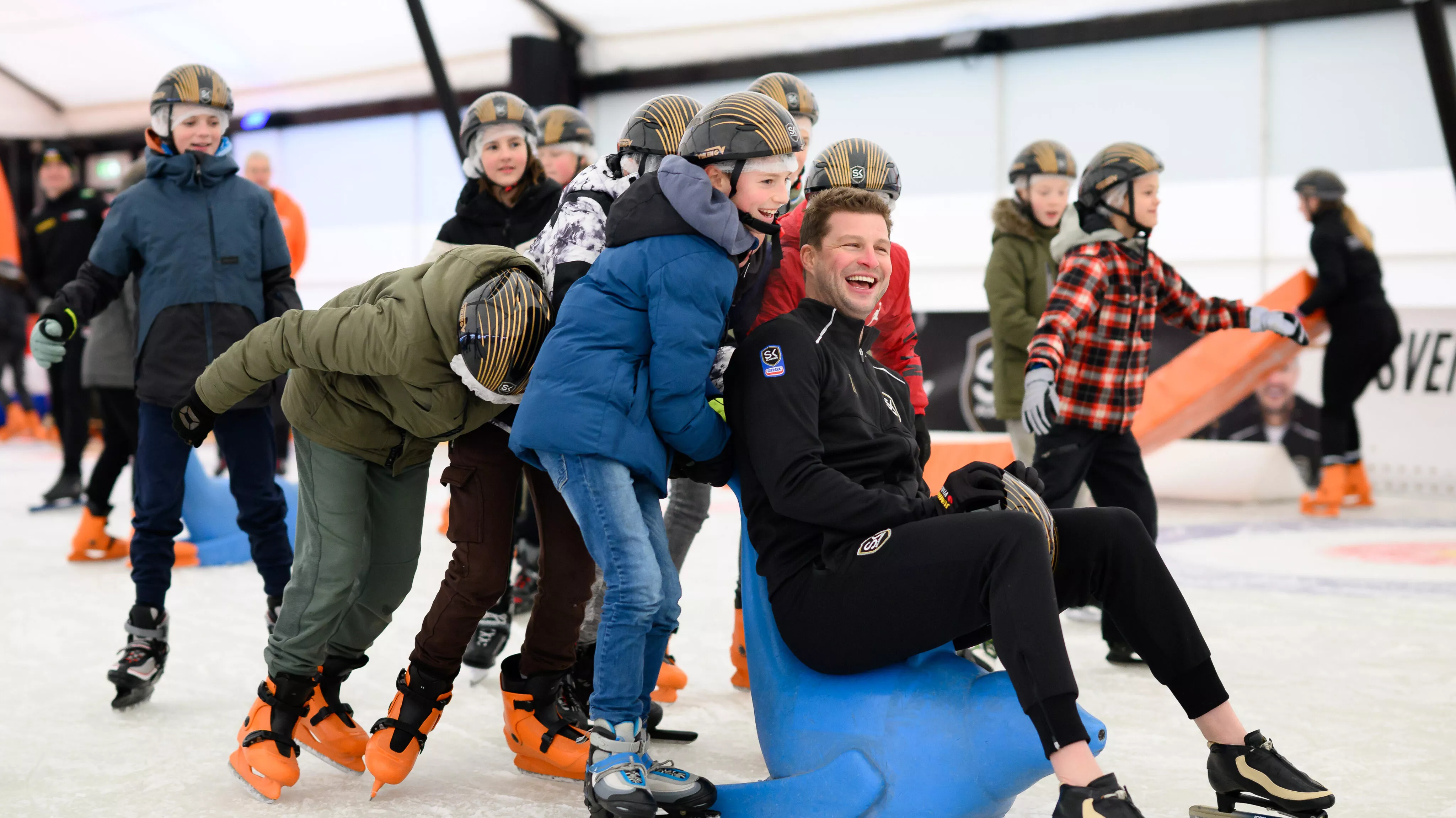 VRA231130047 SKA Rotterdam 3849